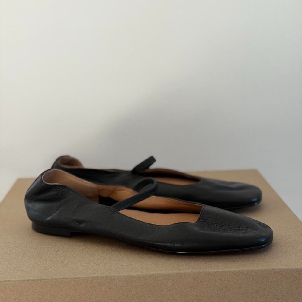 Madewell The Greta Ballet Flat in True Black, Size 8 - Picture 2 of 12